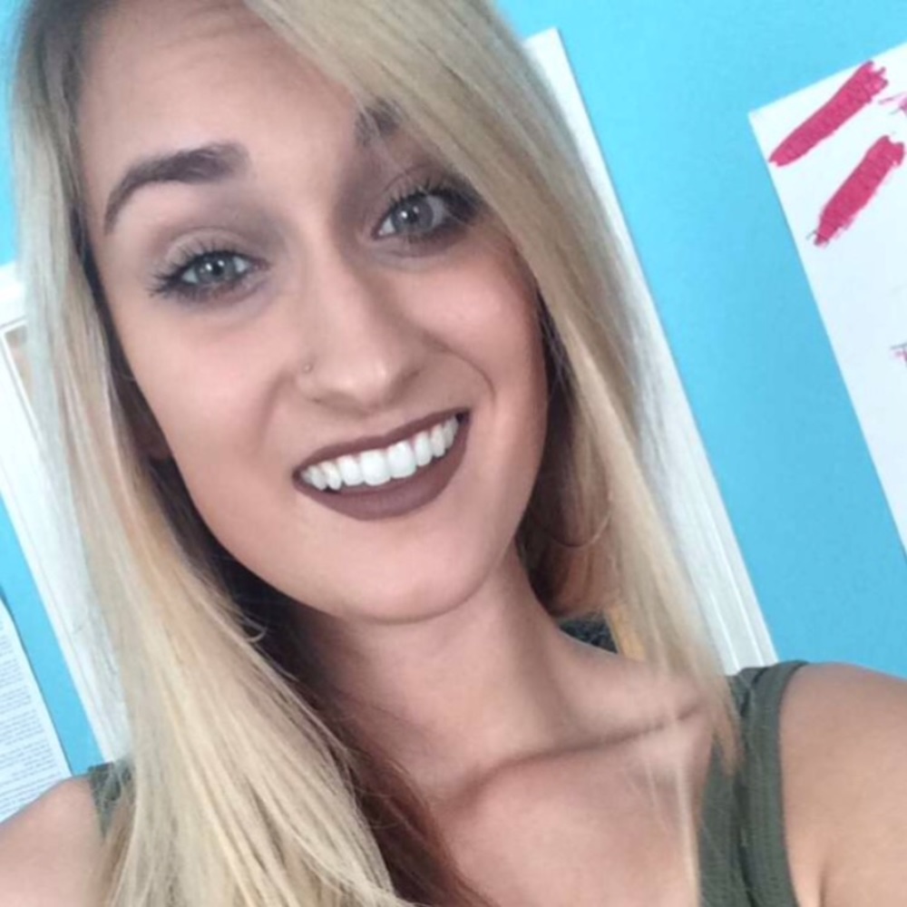 Meet your Posher, Mikaela